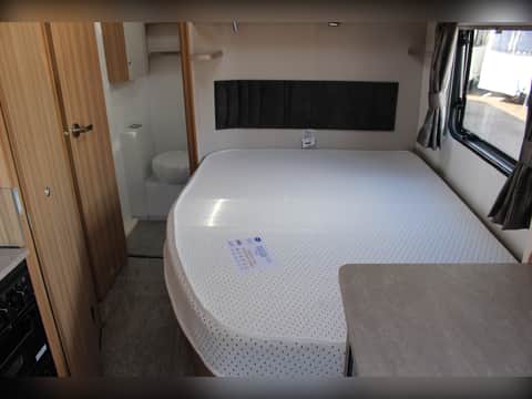 Bailey Phoenix GT 75 440