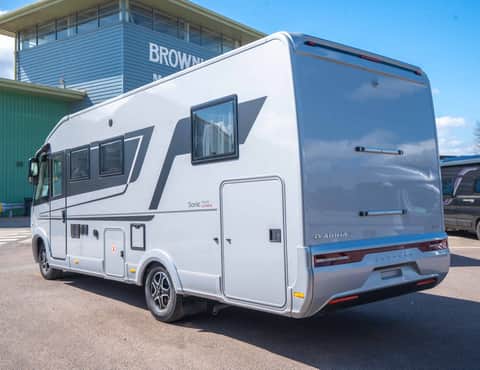 Adria Sonic Supreme 700 DC 180BHP Auto