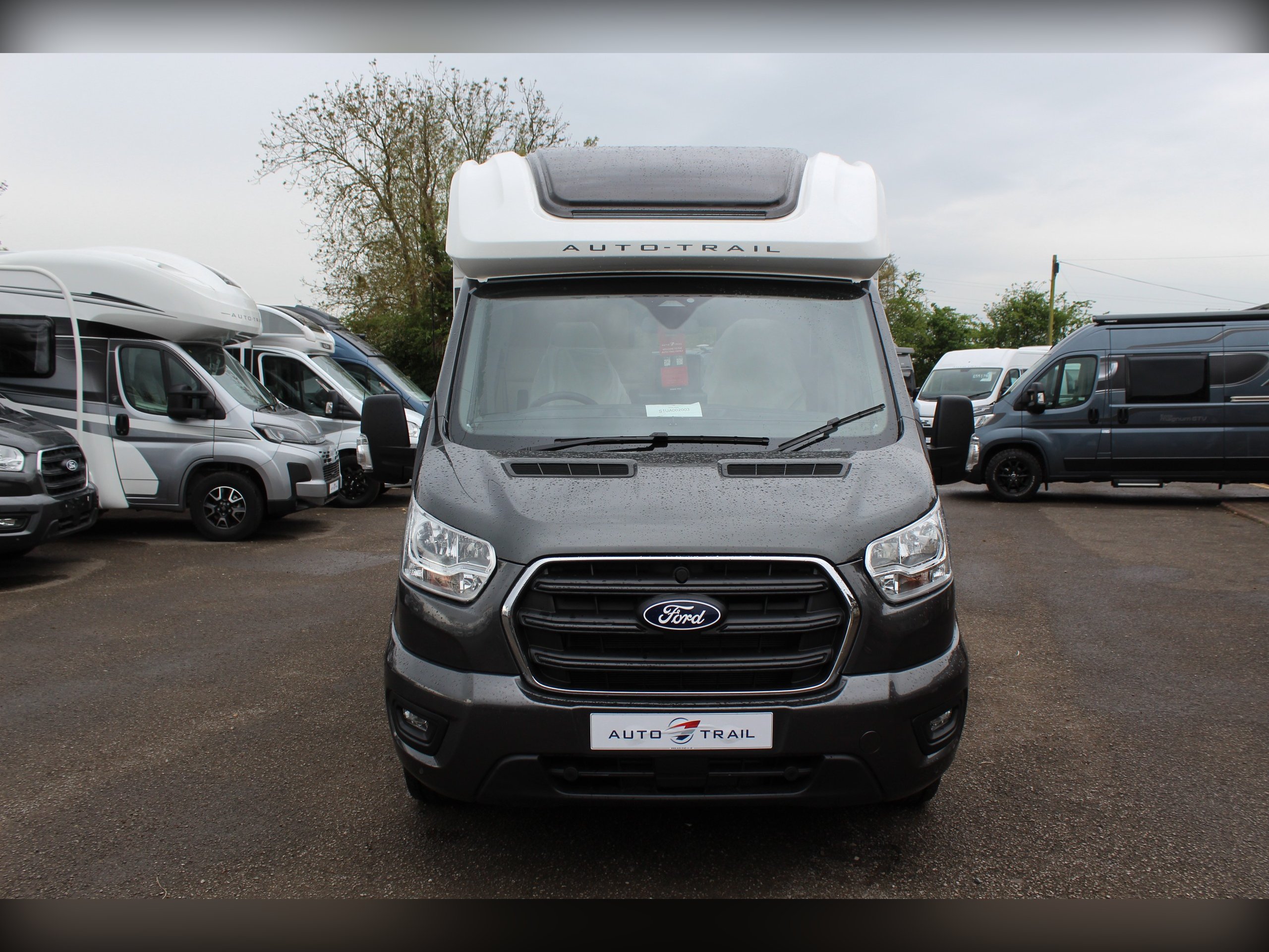 Auto-Trail Excel 690l