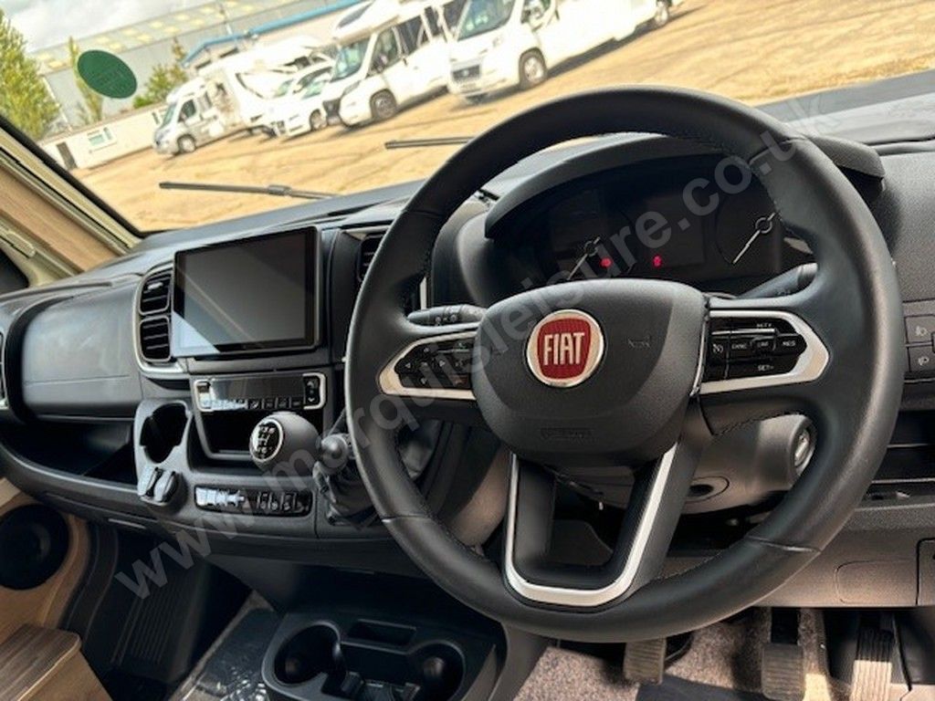 MOBILVETTA K-YACHT T-LINE 95/2