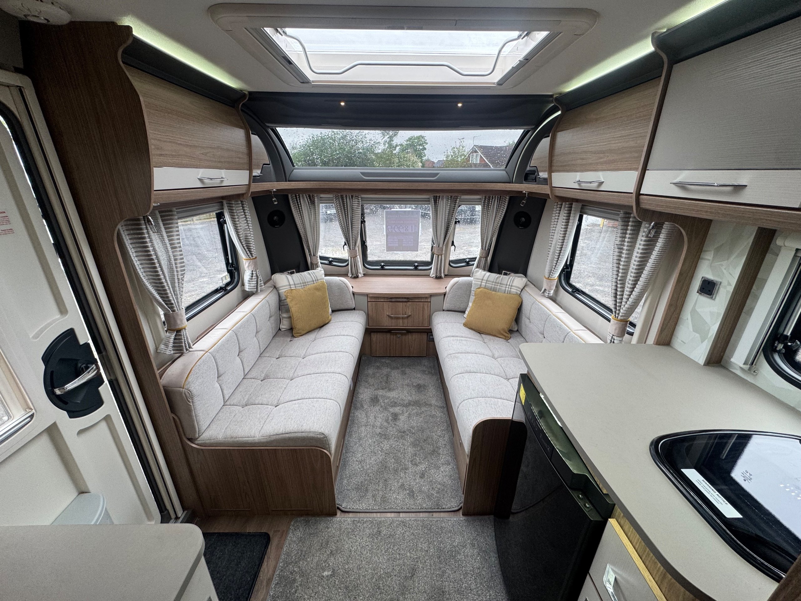 2018 Coachman VIP