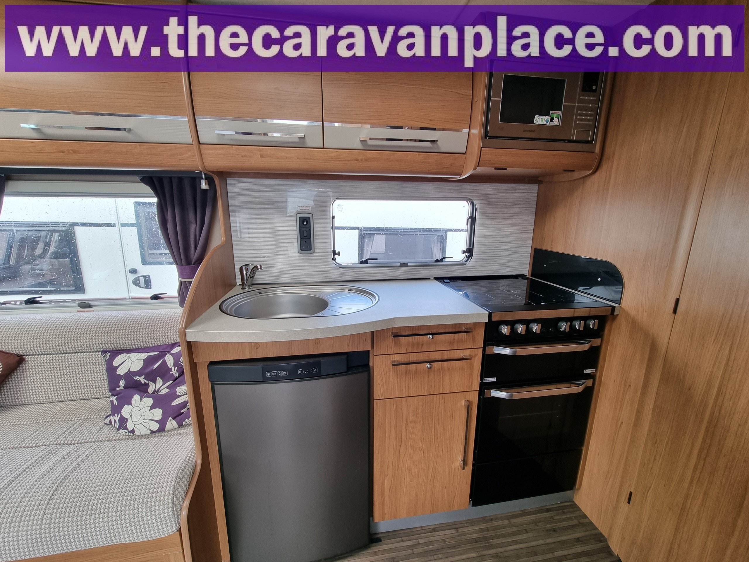 2016 Fiat Ducato Auto-Trail Tracker RS 2-Berth End-Washroom Motorhome