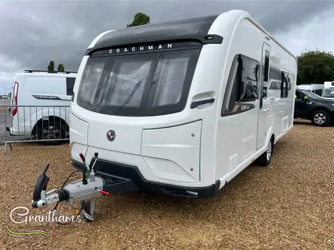 Coachman Vip 565