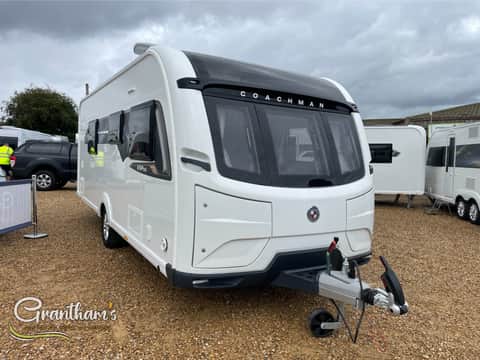 Coachman Vip 565