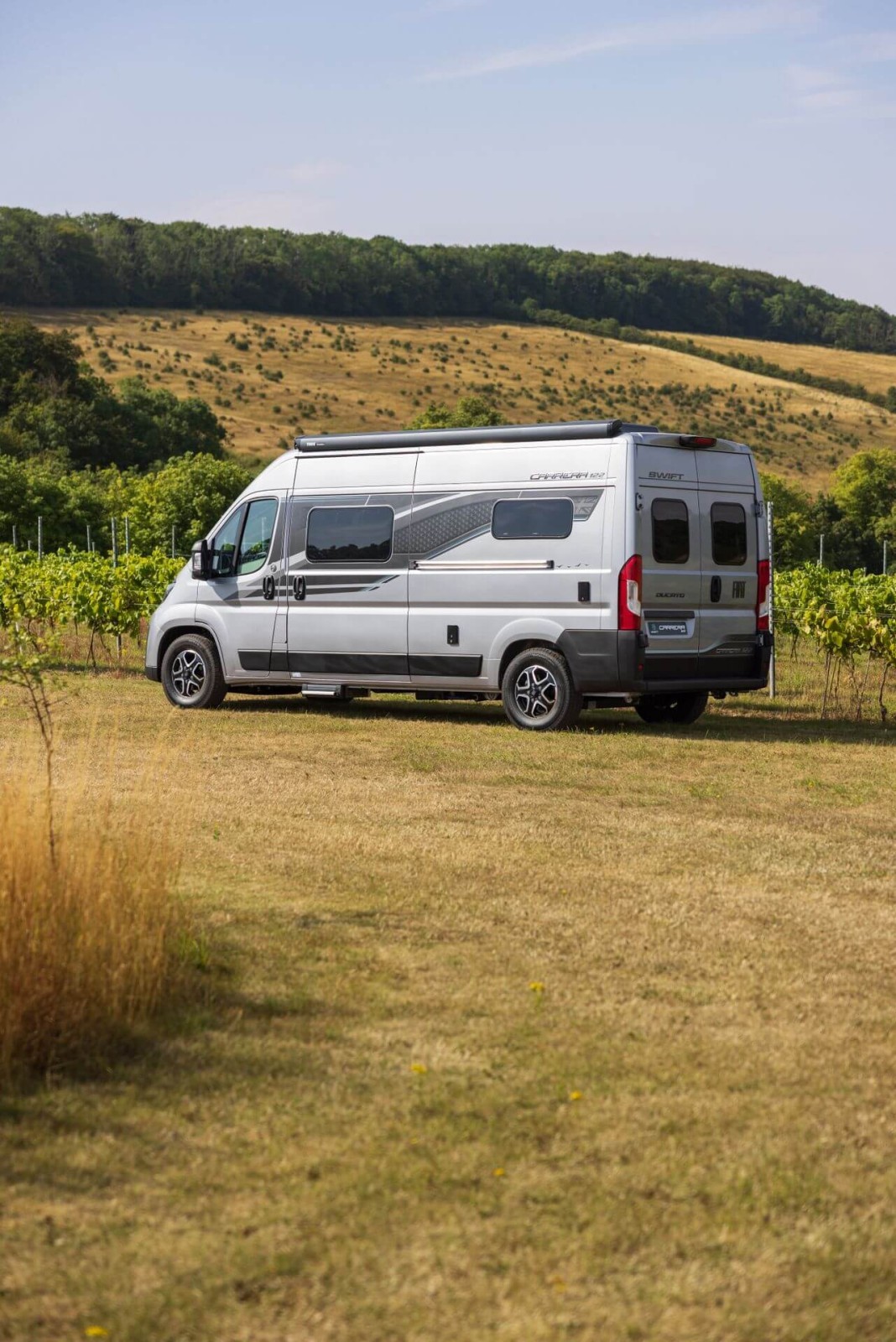 Swift Carrera 144