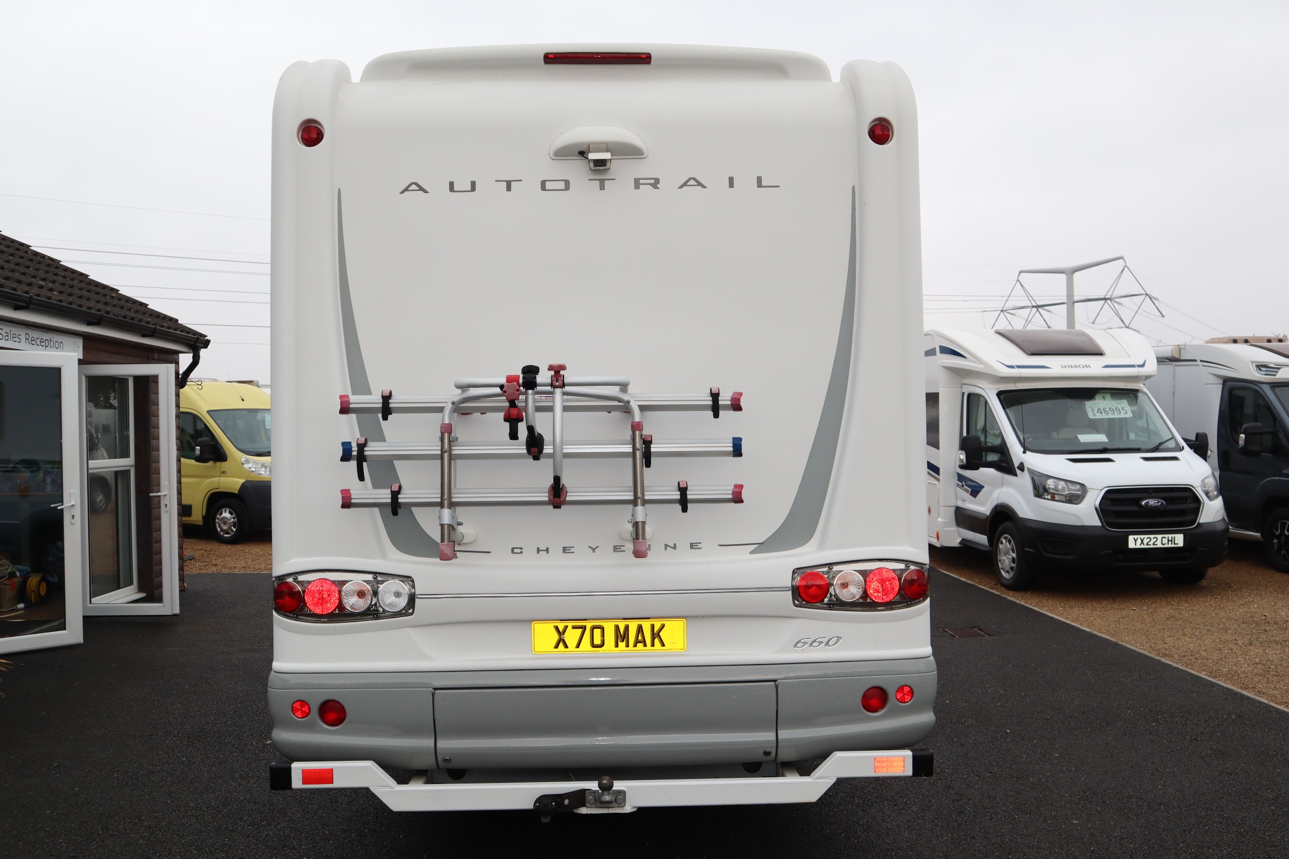 Auto-Trail Cheyenne 660 Low-Line Fiat Fiat Ducato, 4 Berth, 2 Belts, Fixed Bed, MOT, 12 Months Warranty, Habitation Service
