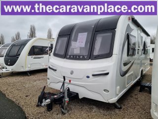 Sprite Alpine 4 2024 Used 2 Berth Caravan with End Washroom