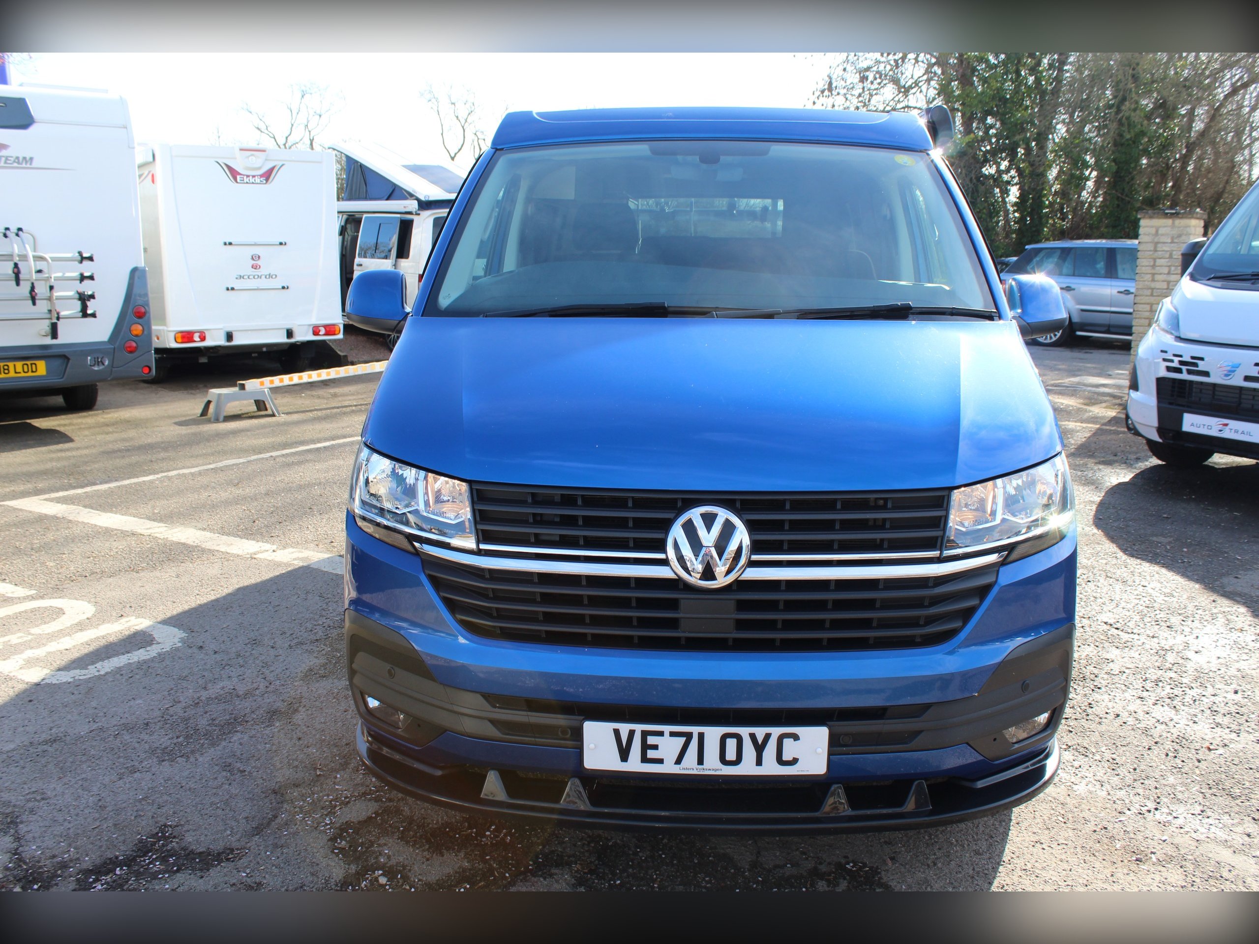 2021 Volkswagen Transporter T28 Kicking Campers Conversion