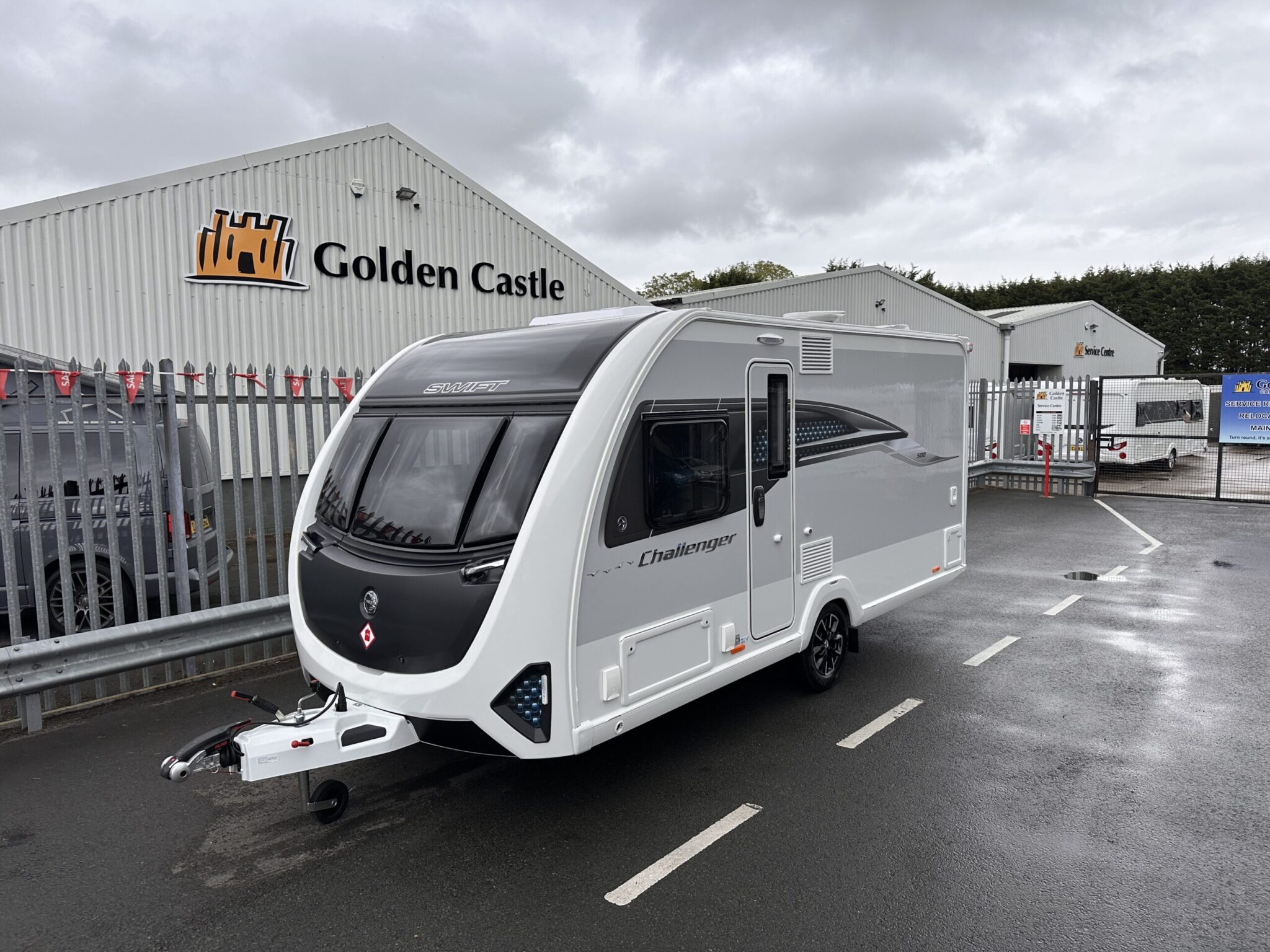 2026 Swift Challenger 500 New 4-Berth Caravan with French Bed