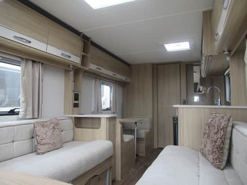 Coachman Used Coachman Vision 520 2017 U