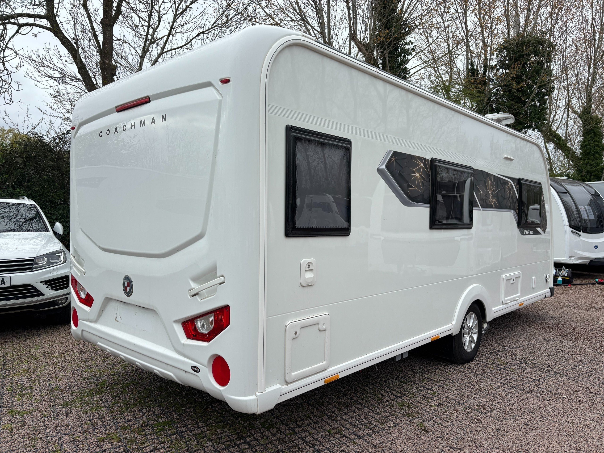 2025 Coachman VIP 520 Used 3 Berth Caravan with Transverse Island Bed