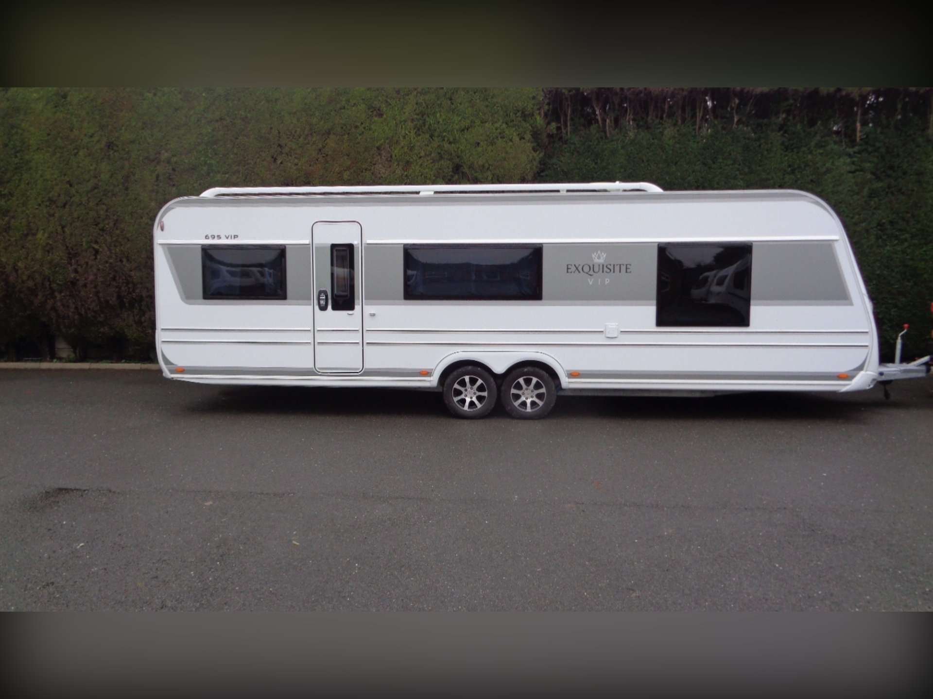 LMC 695 Vip Exquisit