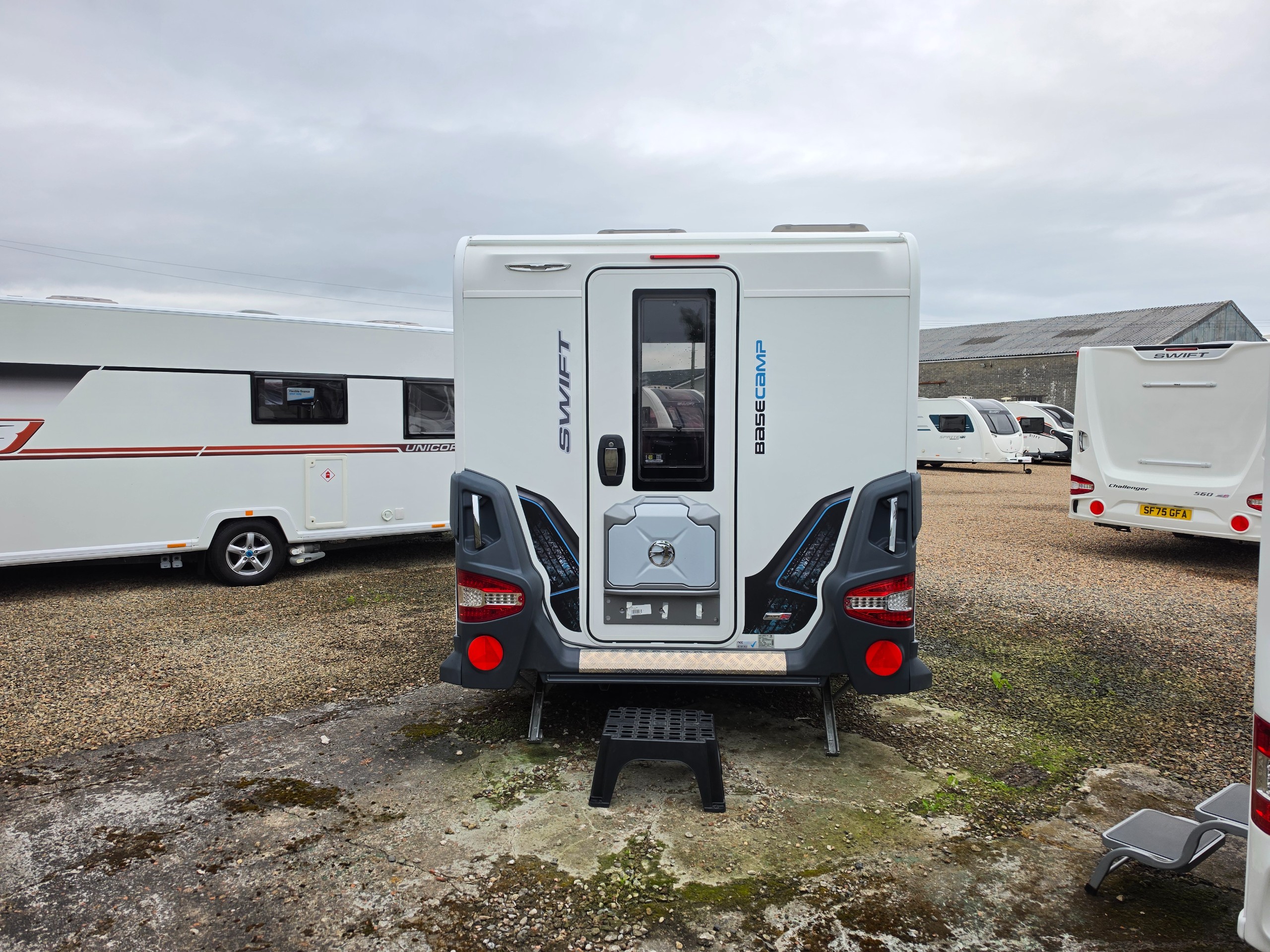 Exterior - Rear