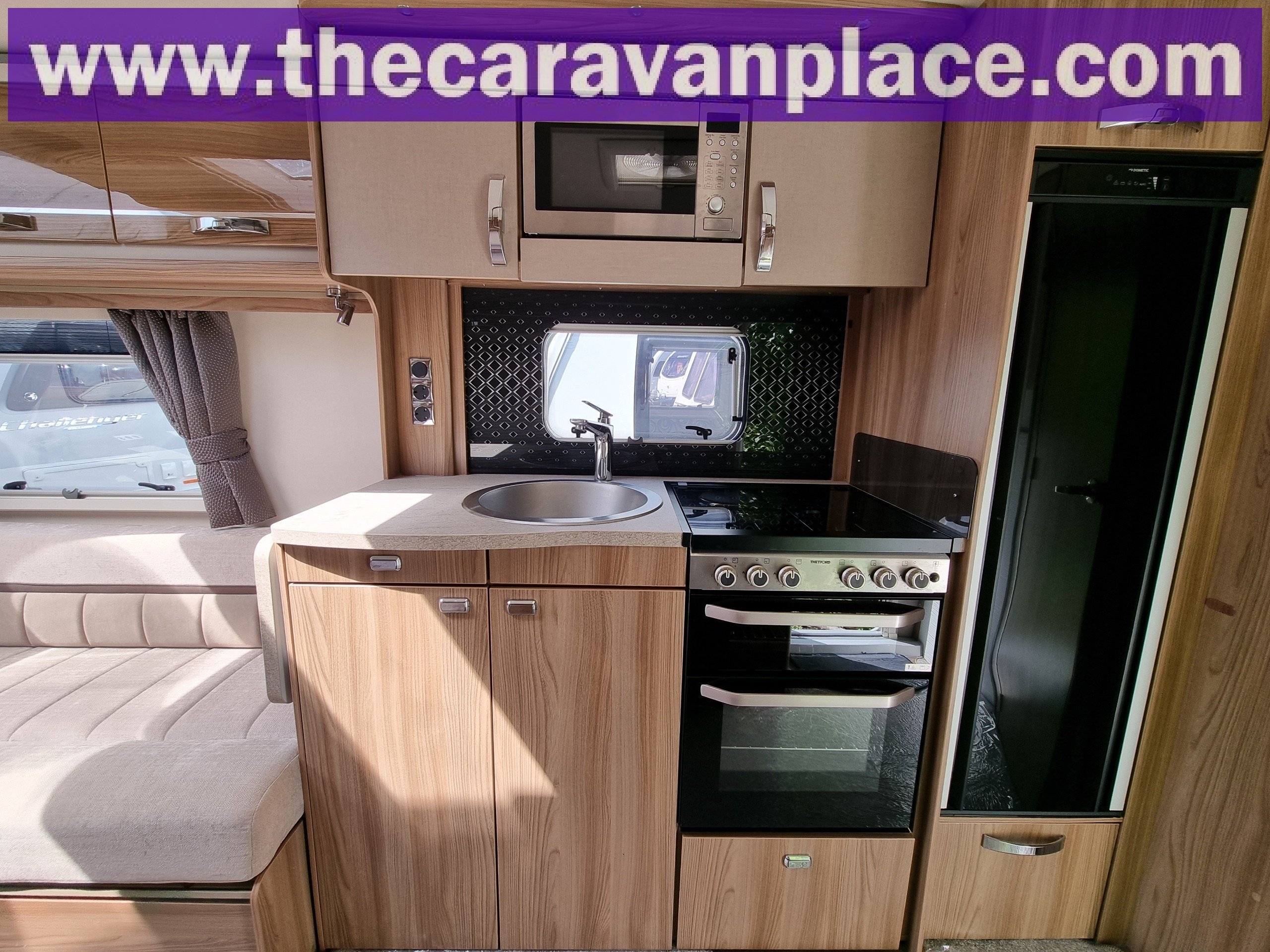 2020 Swift Challenger 480 Dealer Special Celeste 480