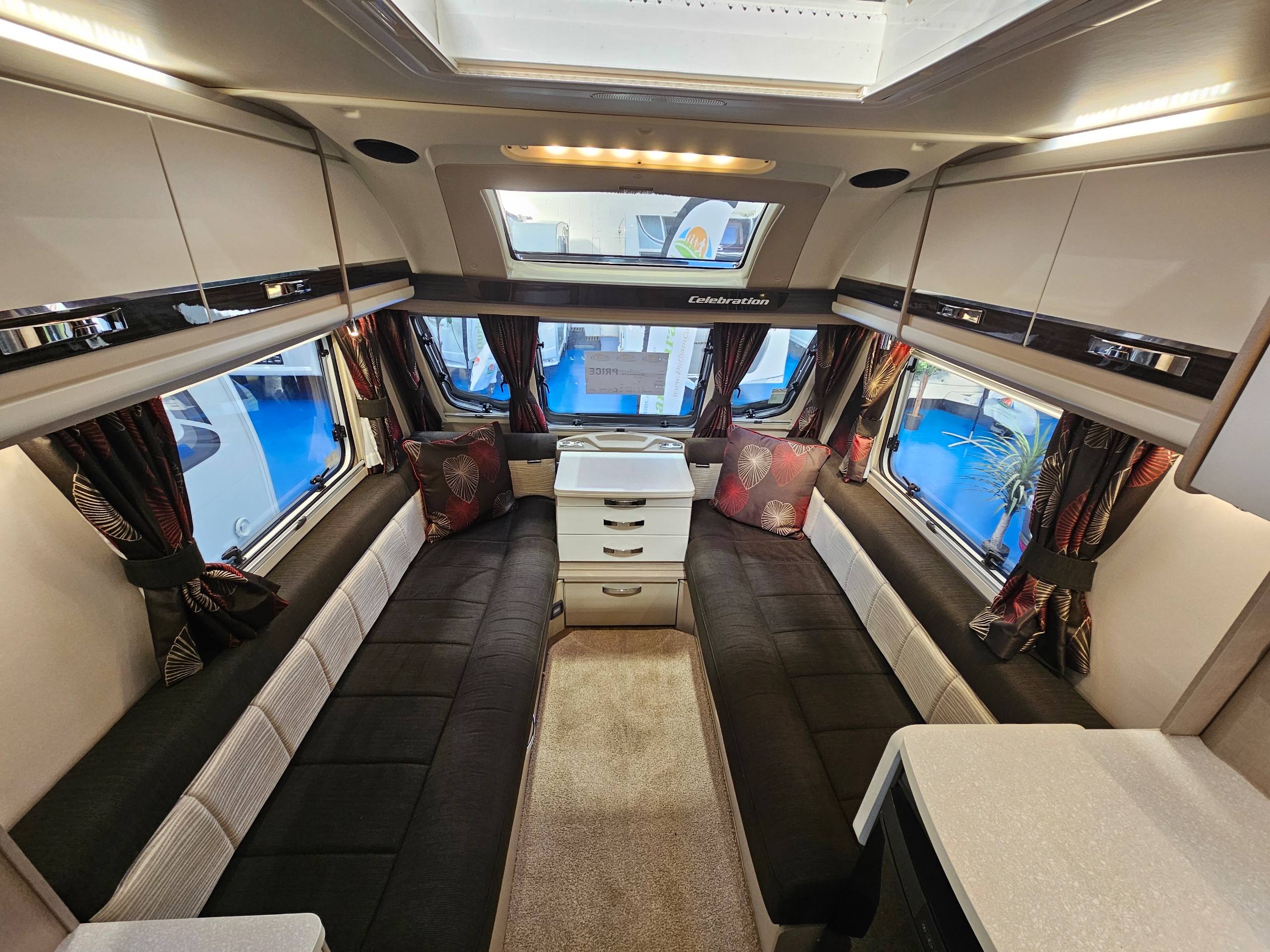Swift Celebration 480