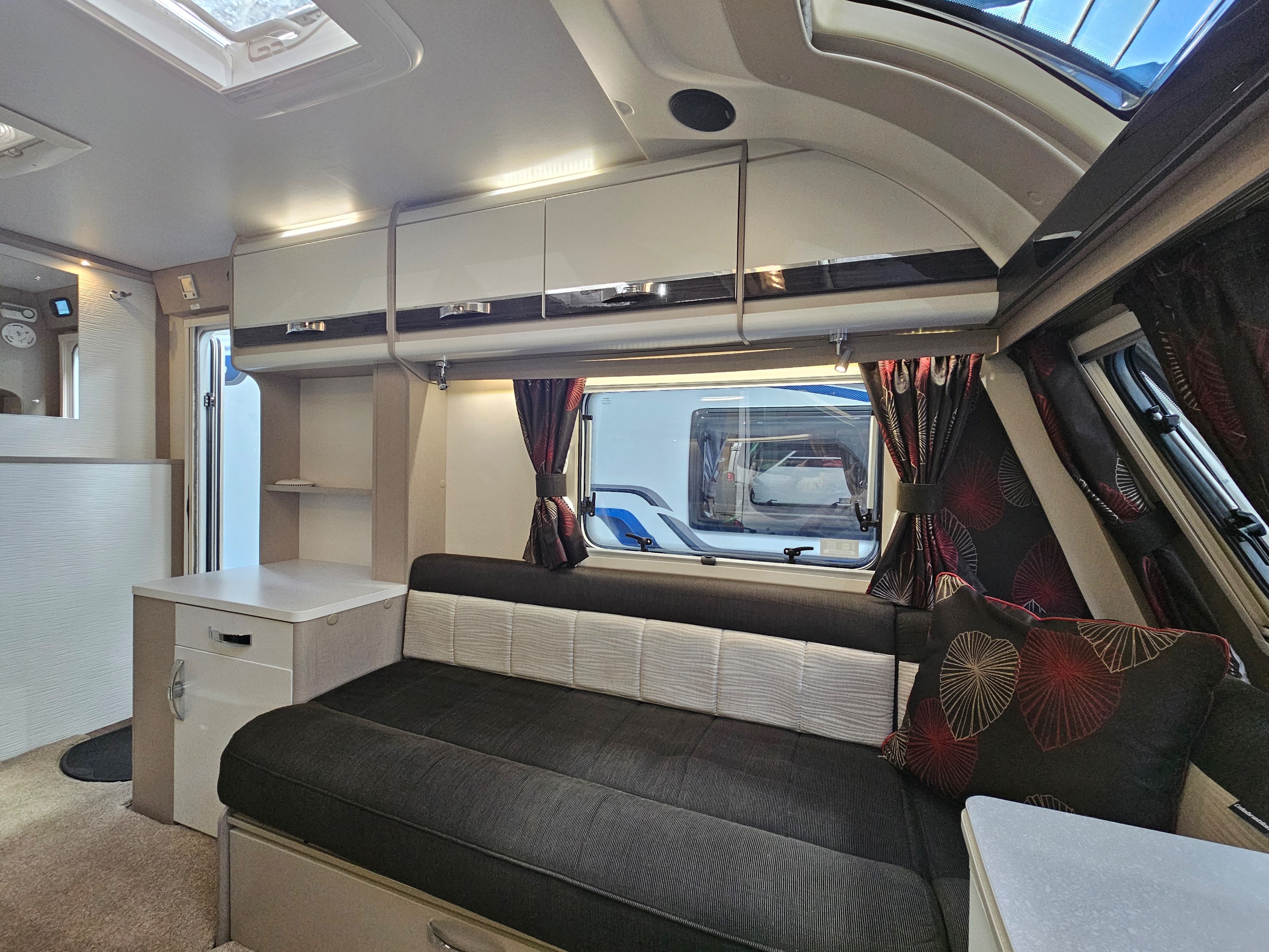Swift Celebration 480