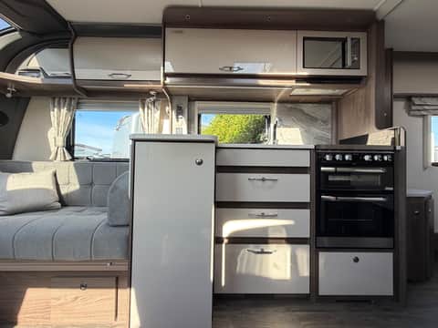 2023 Coachman Laser Xcel 875