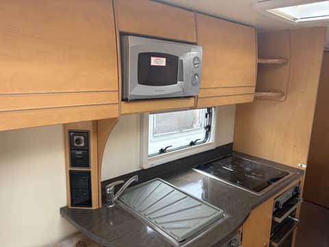 2010 Bailey Olympus 534