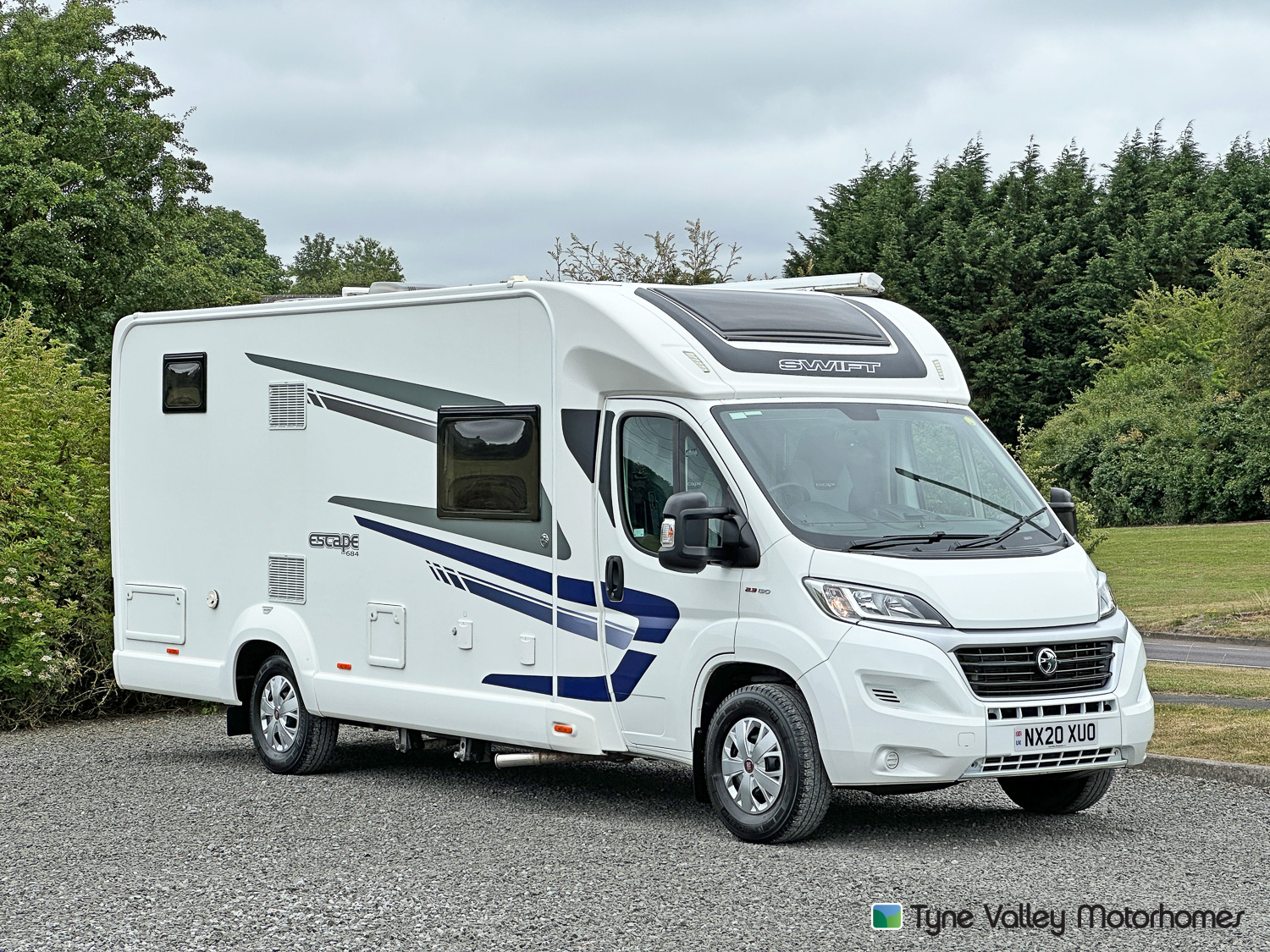 Swift Escape 684