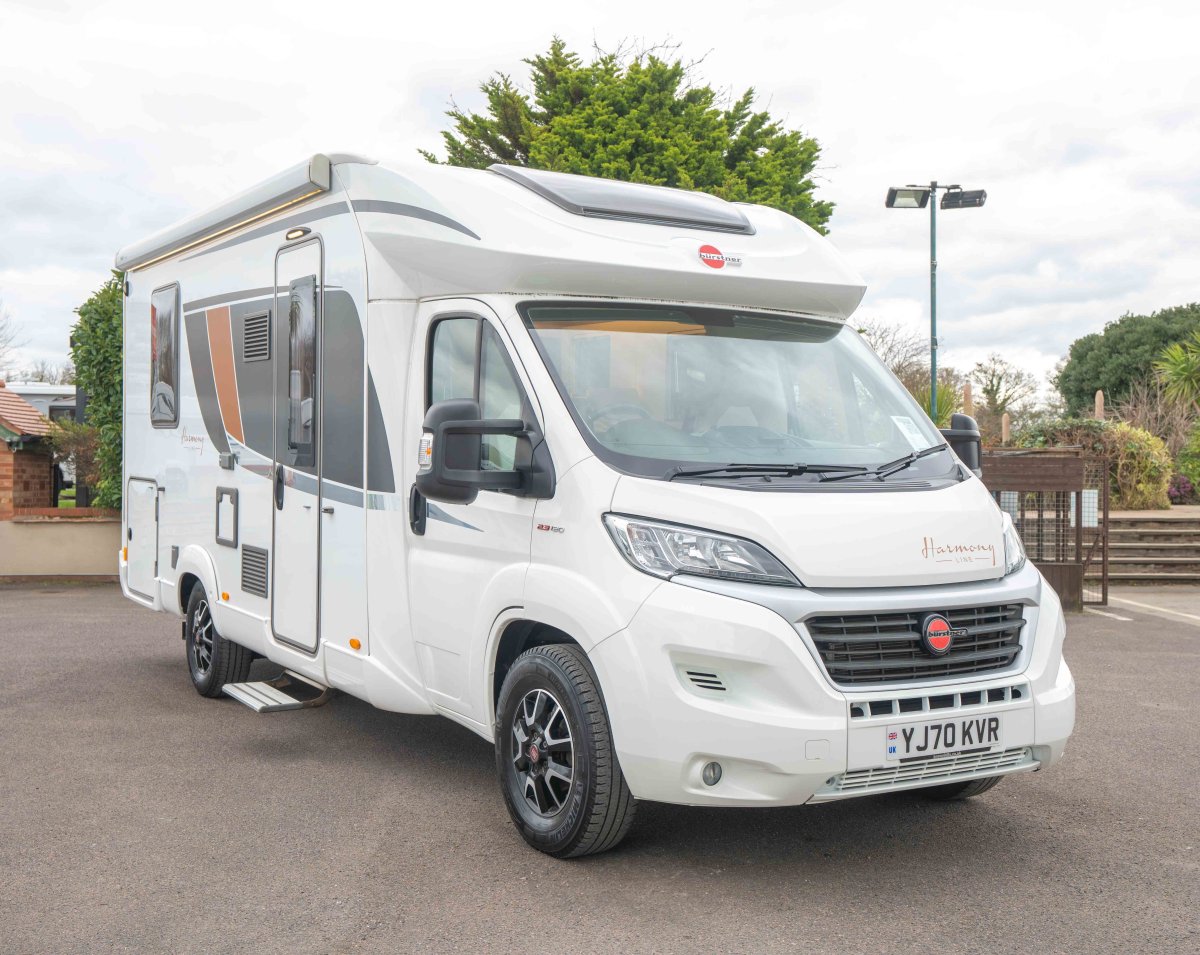 Fiat Burstner Harmony Line T700 140BHP