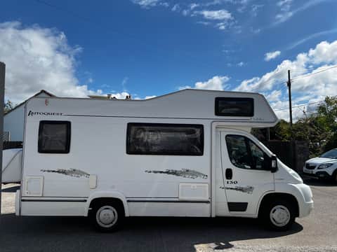 Elddis Autoquest NEW MOT. 5 Berth. Rear belts