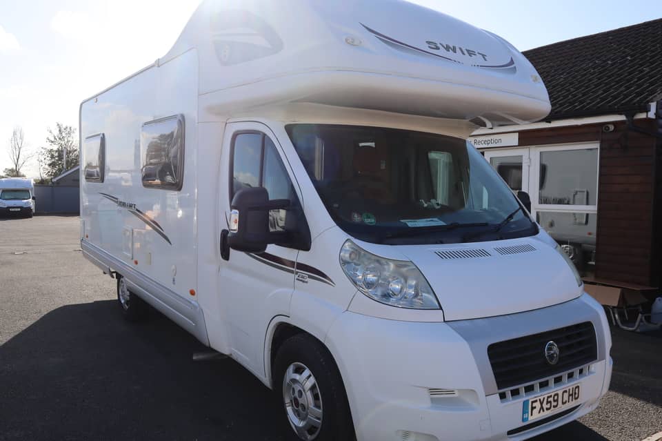 Swift Sundance 630 L Fiat Ducato 6 Berth, 6 Belts, Rear Lounge. MOT, 12 Months Warranty, Habitation Service - Photo 1