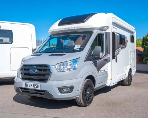 2025 Auto-Trail Excel 620G 165BHP