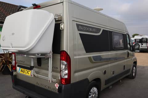 Autocruise Jazz Peugeot Boxer 2.2HDi, 2 Berth, 4 Belts, MOT, 12 Months Warranty, Habitation Service