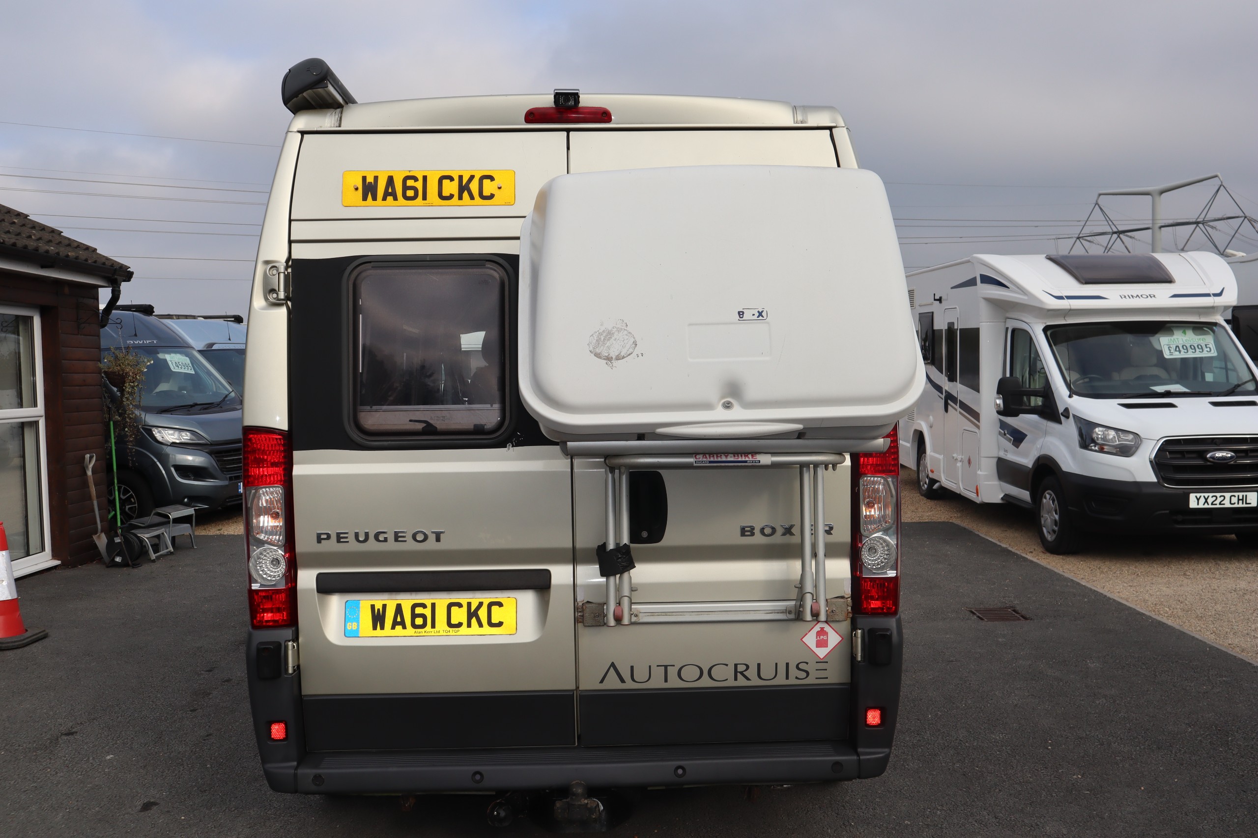 Autocruise Jazz Peugeot Boxer 2.2HDi, 2 Berth, 4 Belts, MOT, 12 Months Warranty, Habitation Service