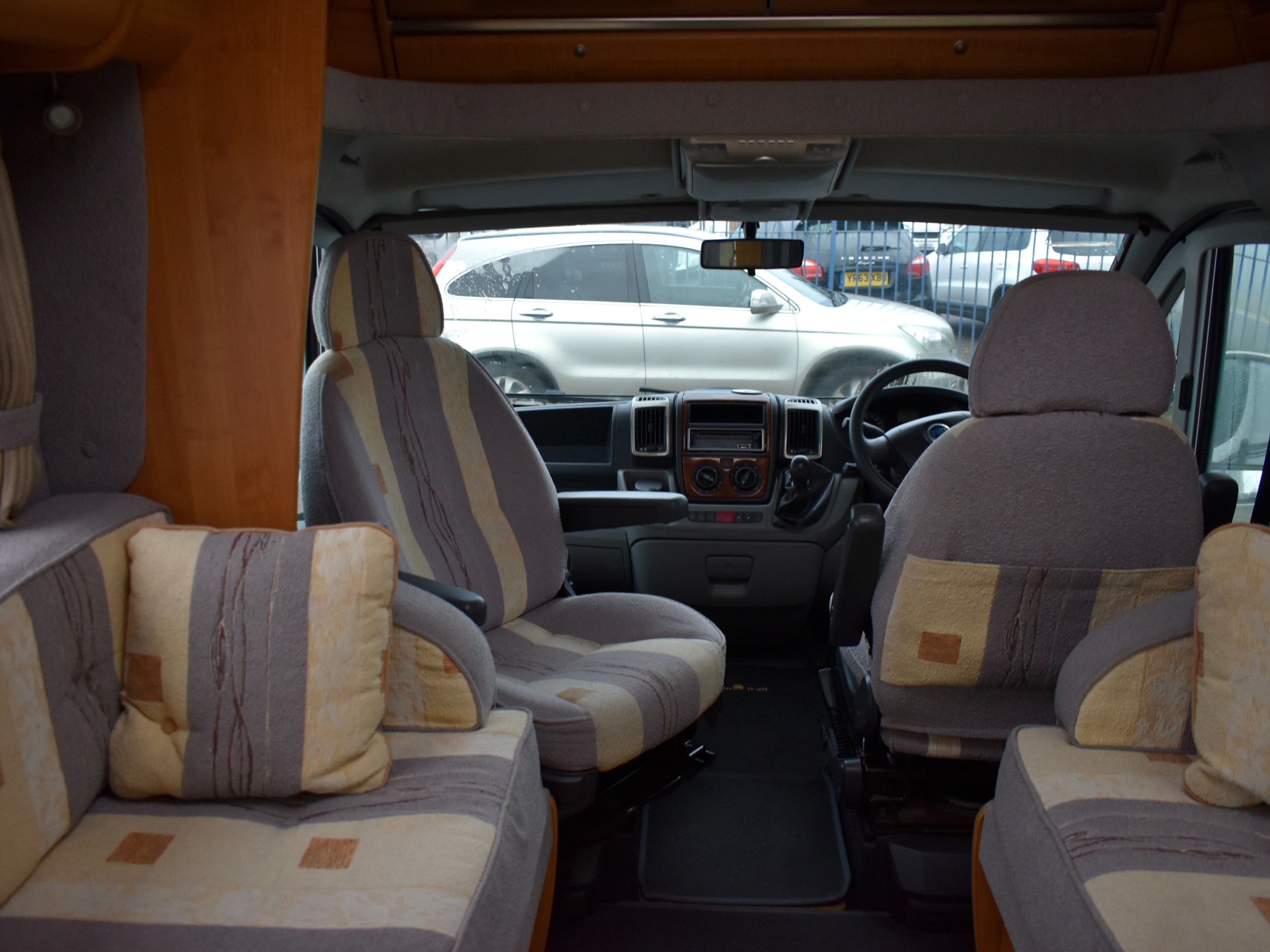 Photo 12