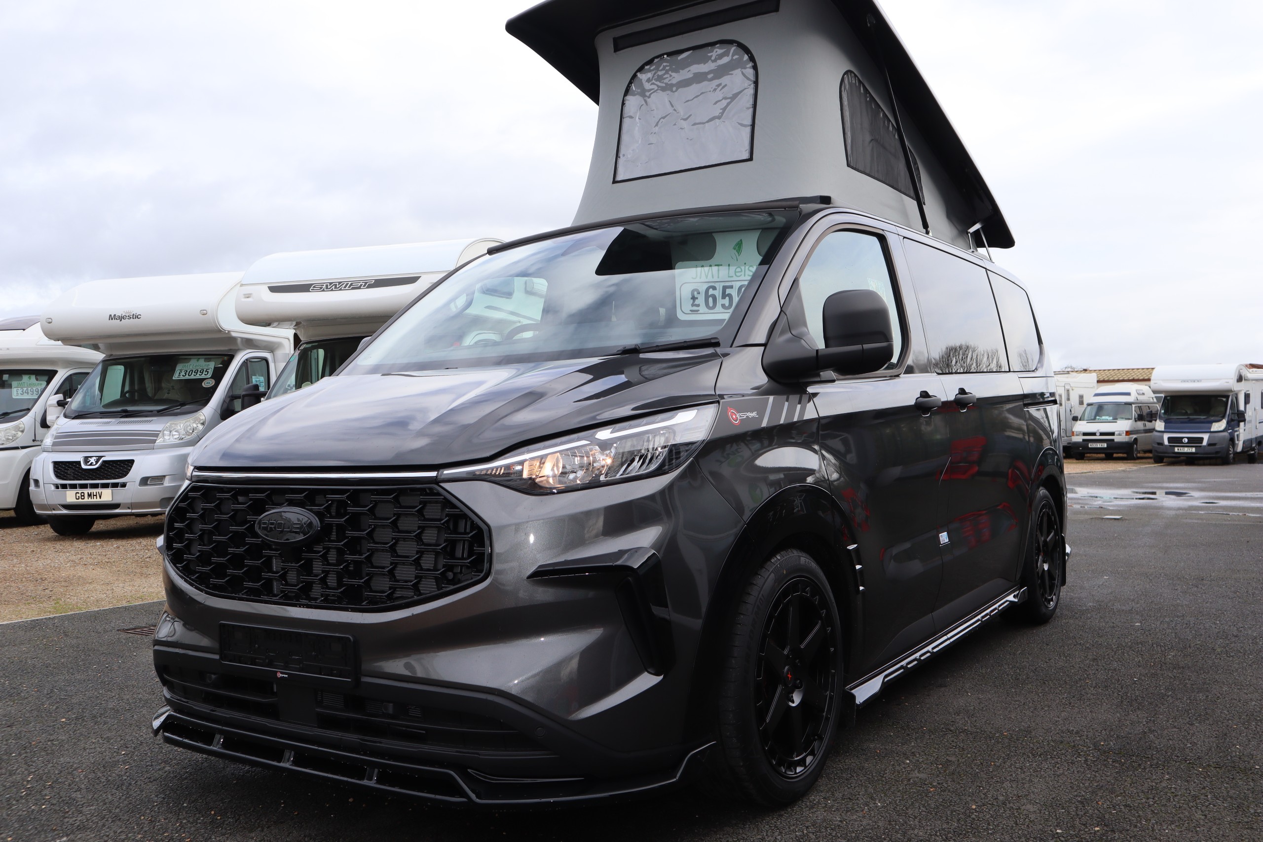 Ford Transit Custom Ford Transit Custom Trend 280, Bespoke Leisure Explore, 4 Berth, 4 Belts, Projex XR Conversion