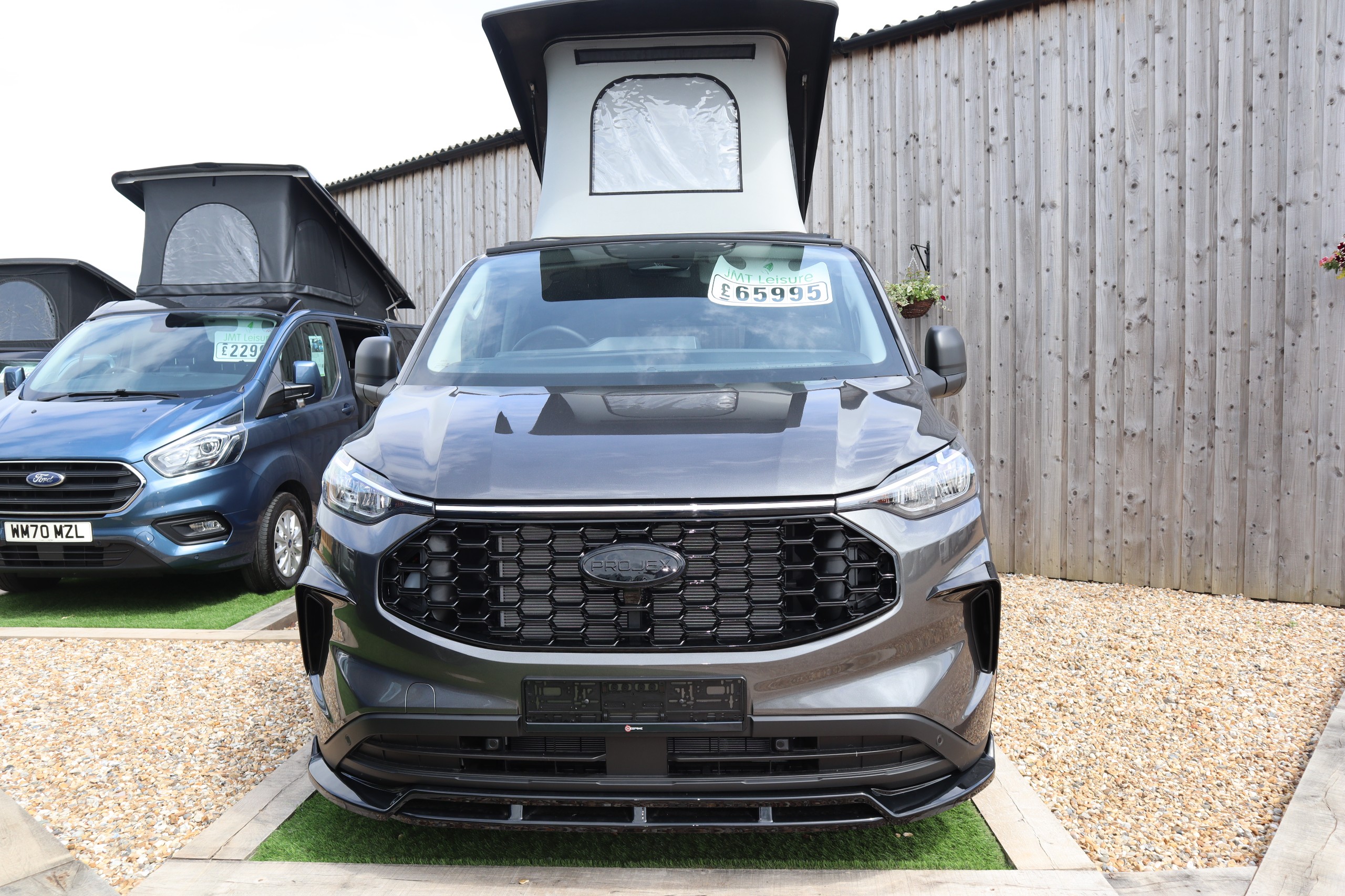Ford Transit Custom Ford Transit Custom Trend 280, Bespoke Leisure Explore, 4 Berth, 4 Belts, Projex XR Conversion