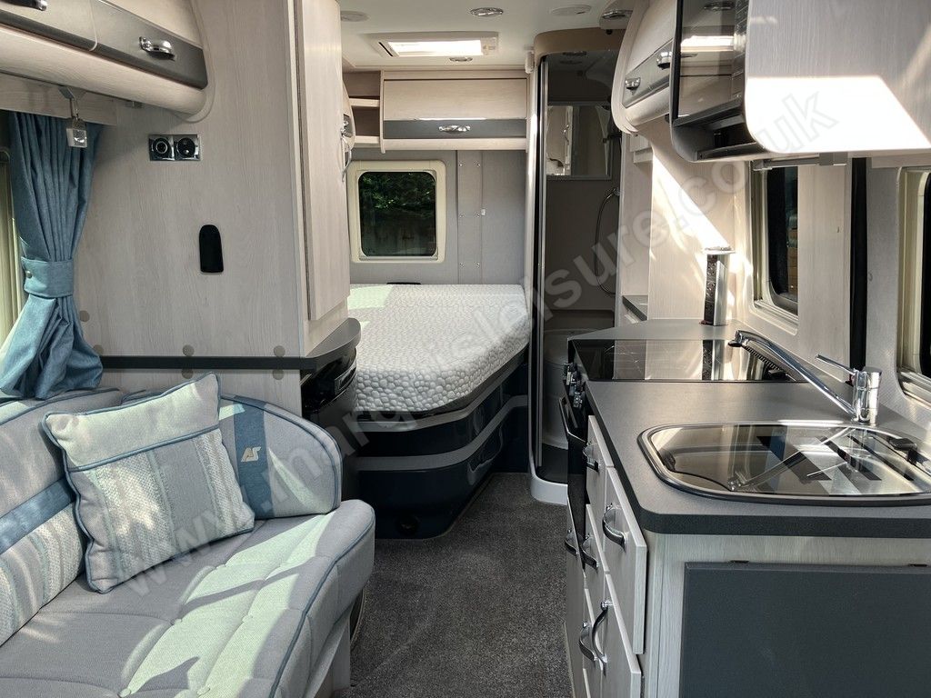 AUTO SLEEPERS KINGHAM
