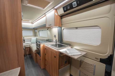Auto-Trail V-Line 635 Sport 140BHP (2024) 2-Berth Rear-Lounge Campervan
