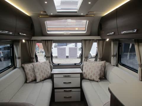 2021 Buccaneer Cruiser 4-Berth Caravan with AWD Mover and Air Conditioning