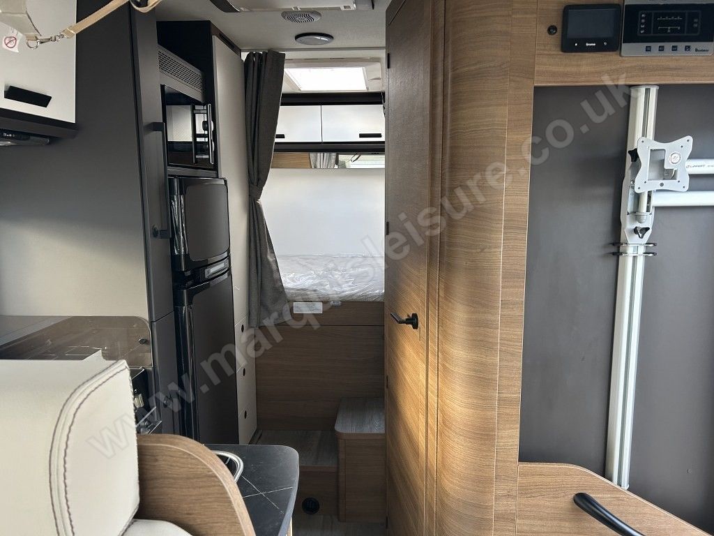 BENIMAR MILEO 243