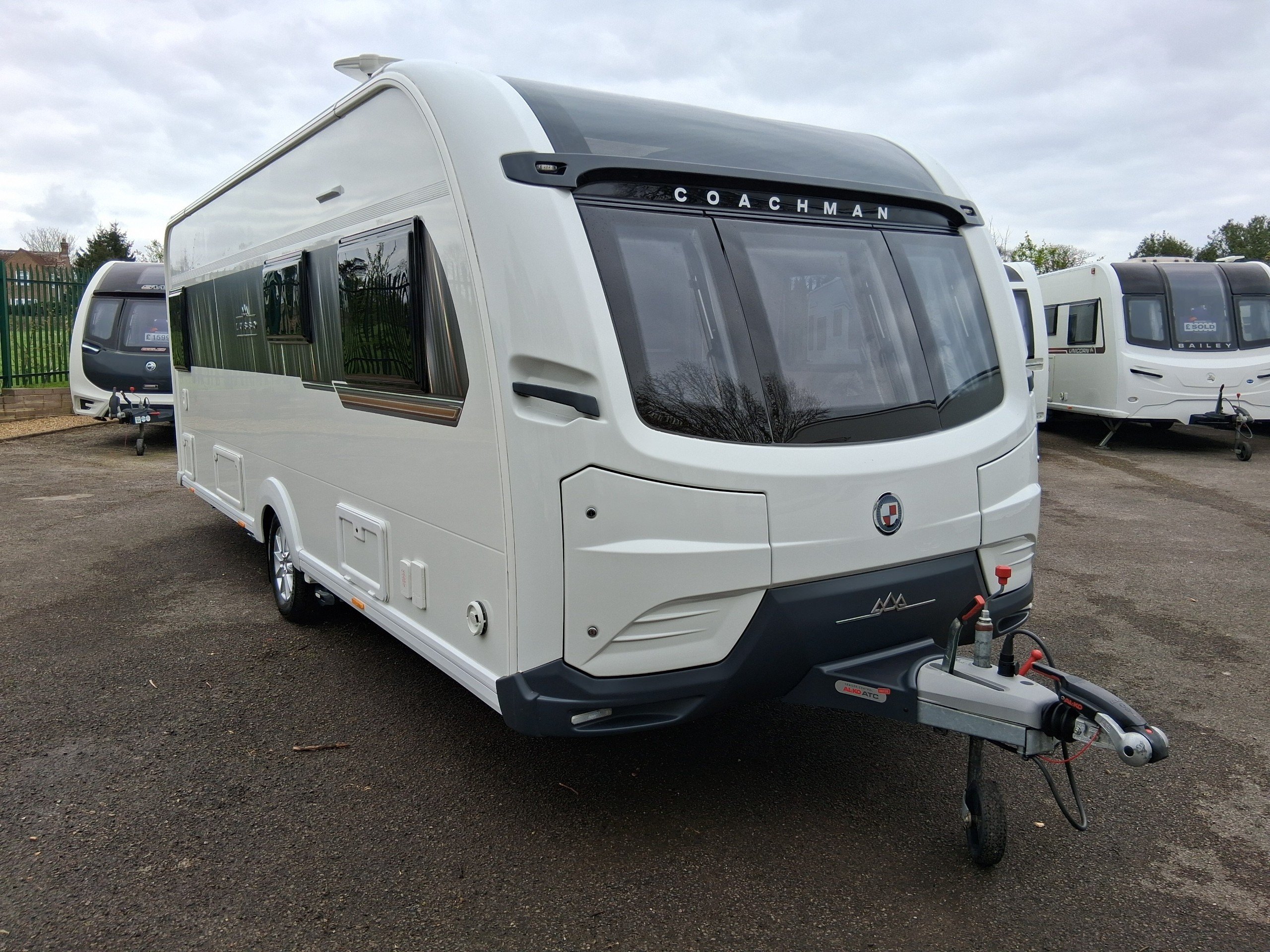 2022 Coachman Lusso I
