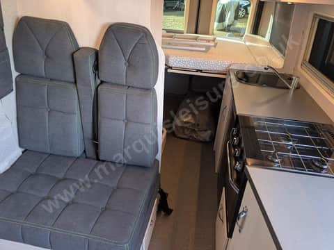 AUTO SLEEPERS ACTIVE FG635 P