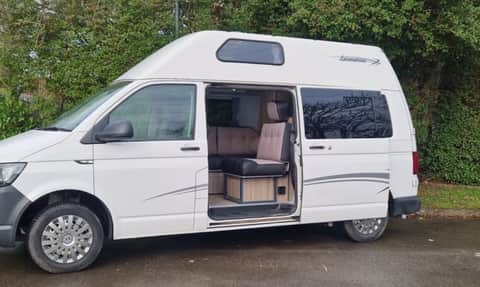 Volkswagen T6 LWB