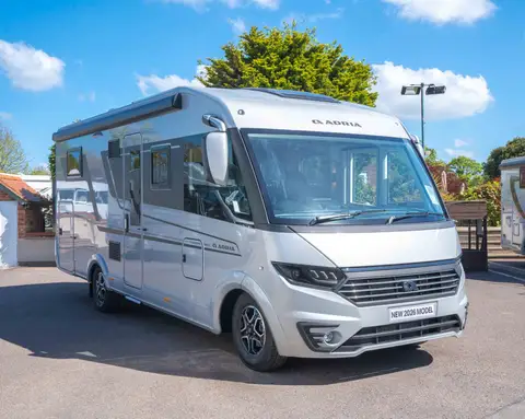 Fiat Adria Sonic Supreme 700 DC 180BHP Auto
