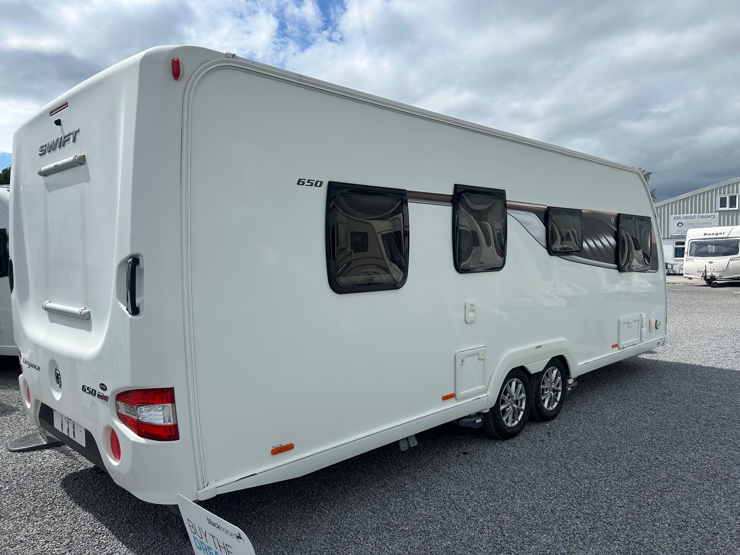 2019 Swift Elegance