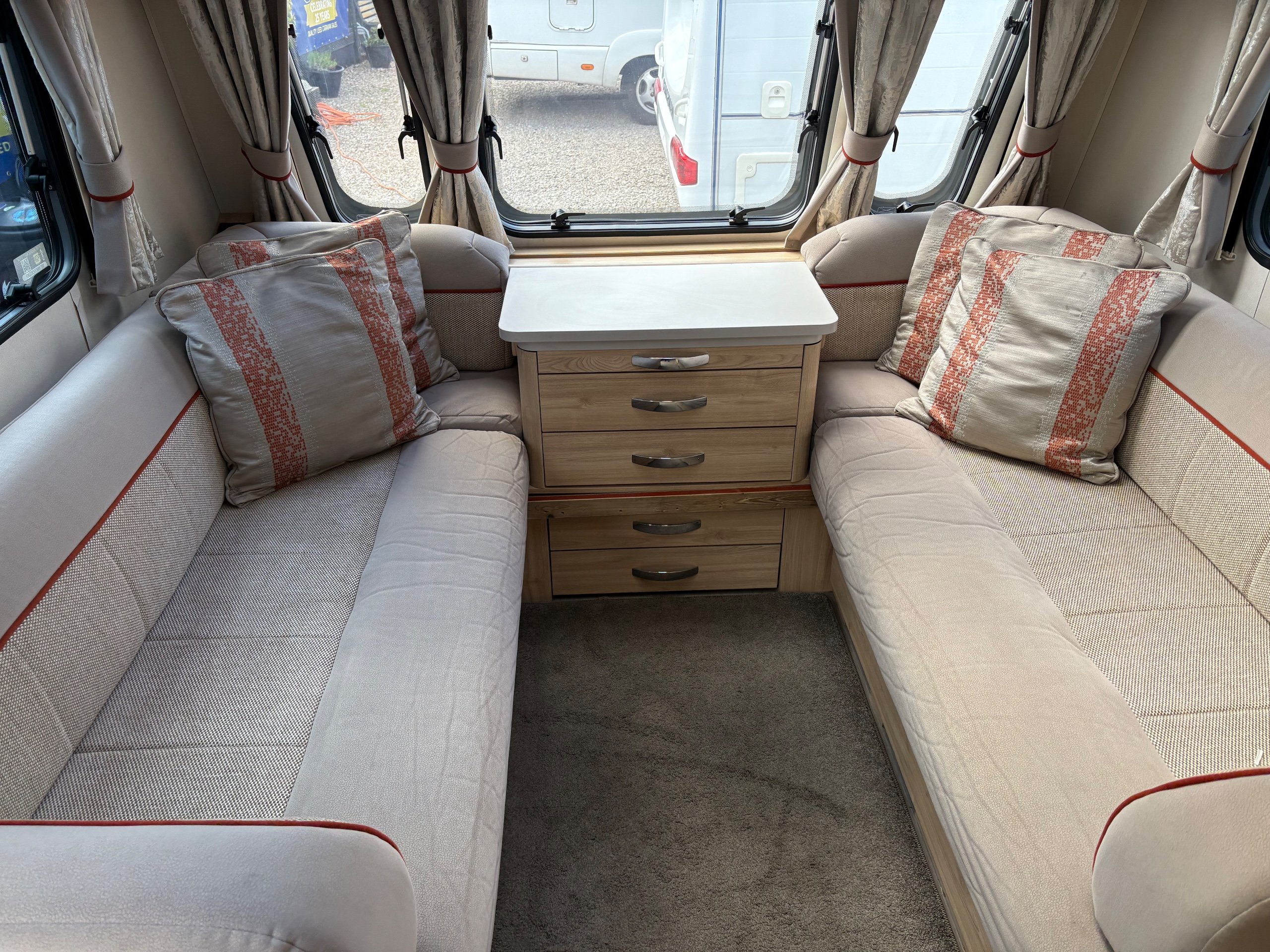 Elddis Crusader Storm