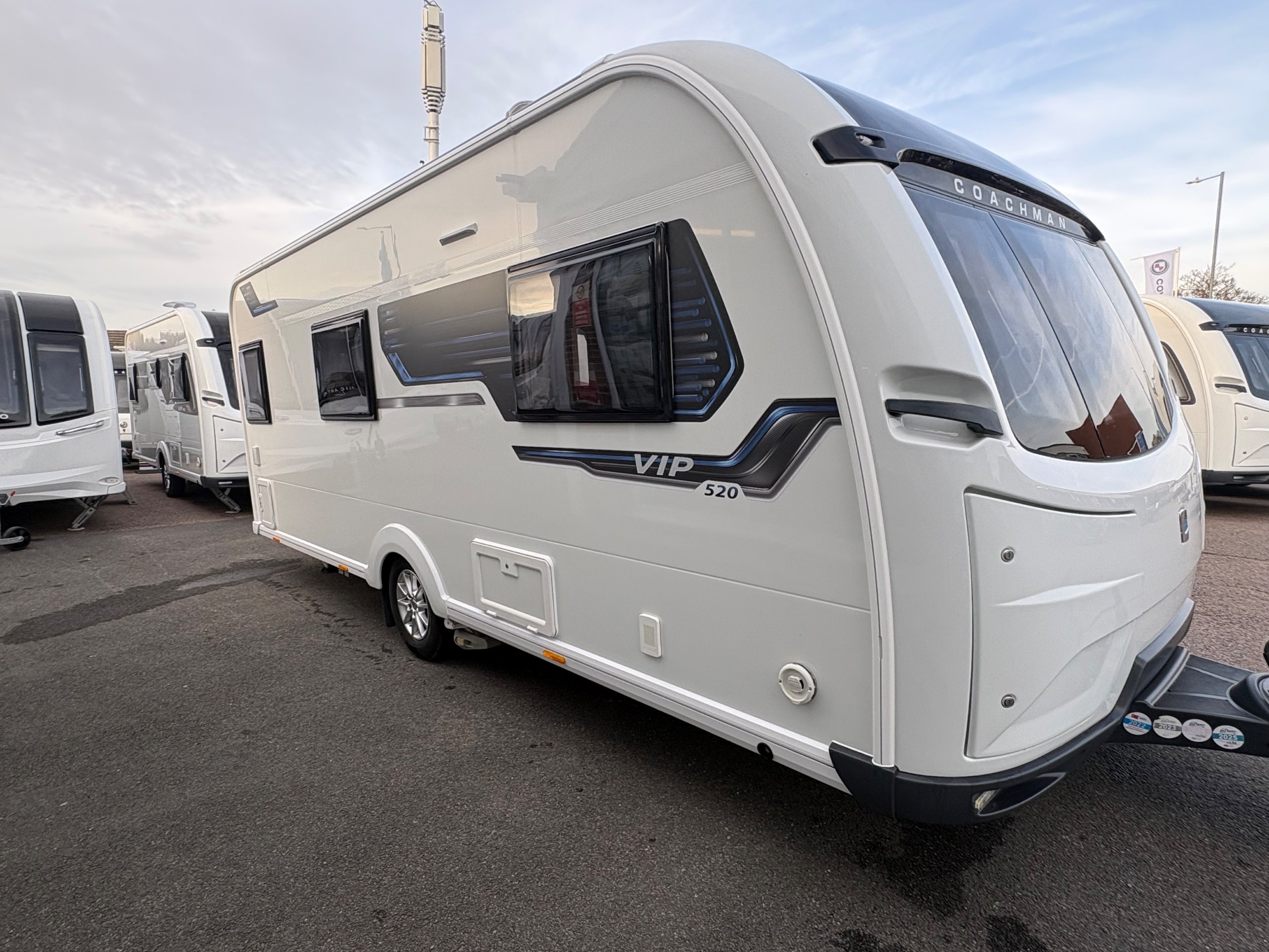 Coachman VIP 520