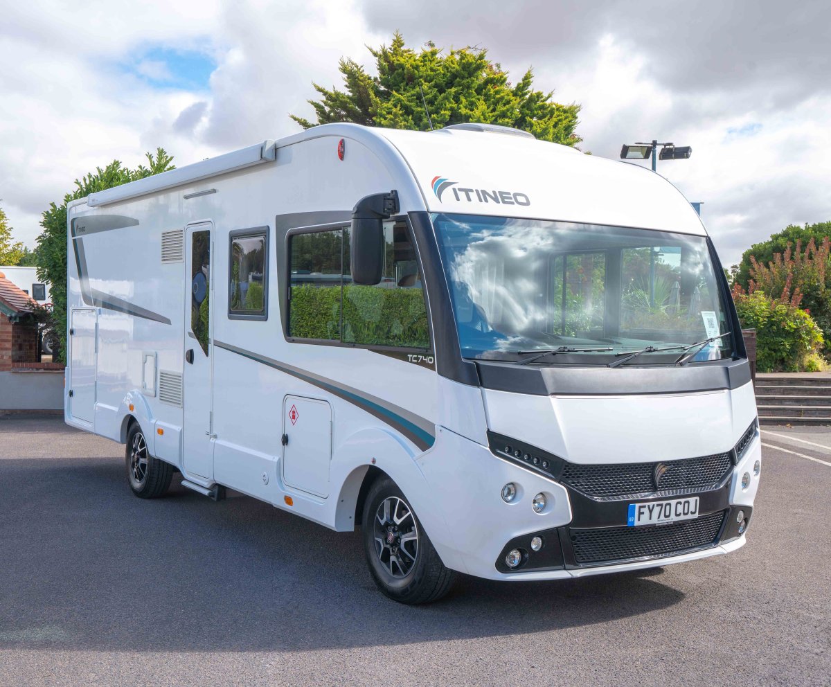 ITINEO TC740 160BHP