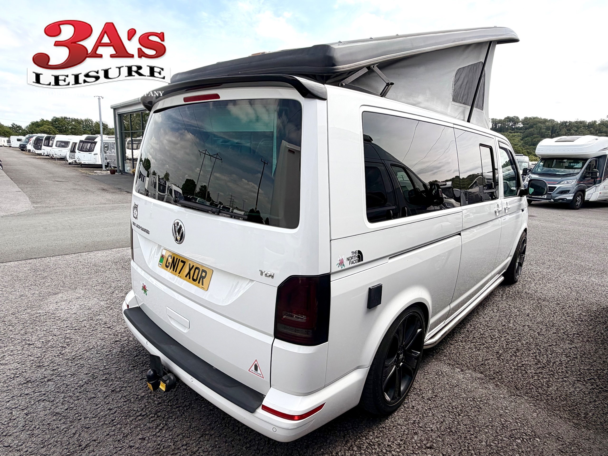 Volkswagen Transporter TDI Pop-Top Camper
