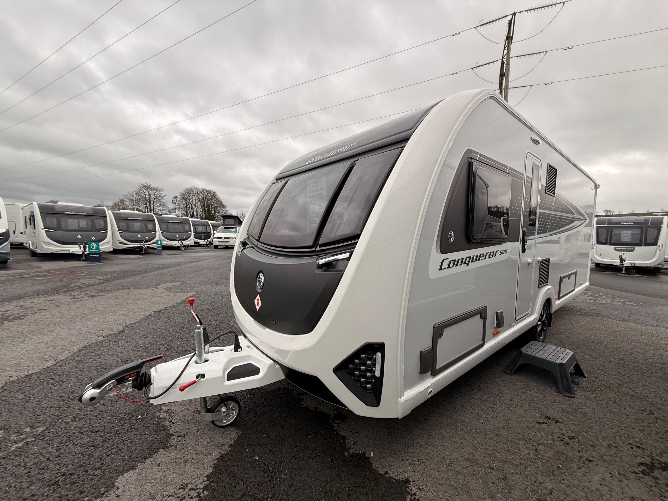 Swift Conqueror 580