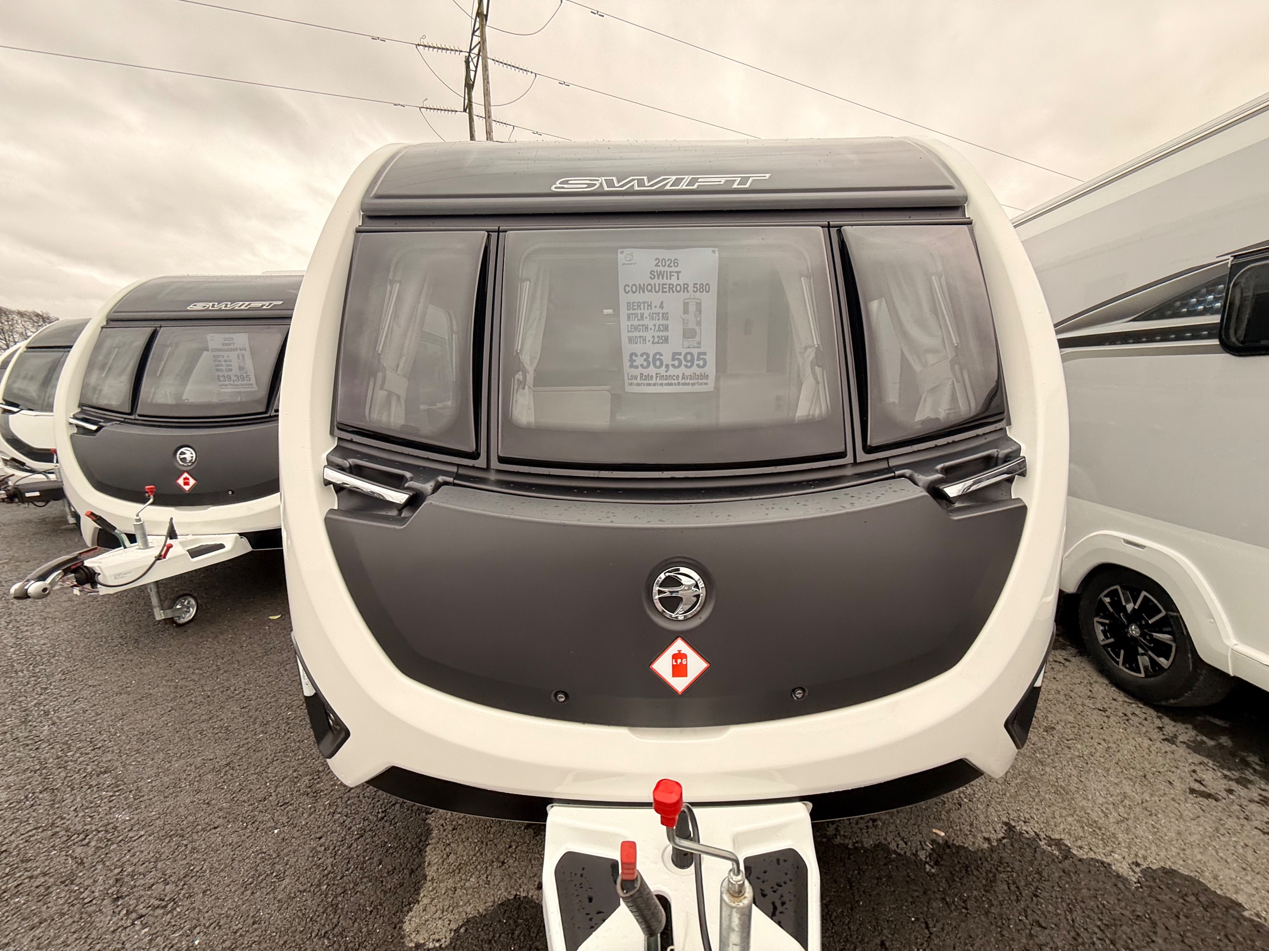 Swift Conqueror 580