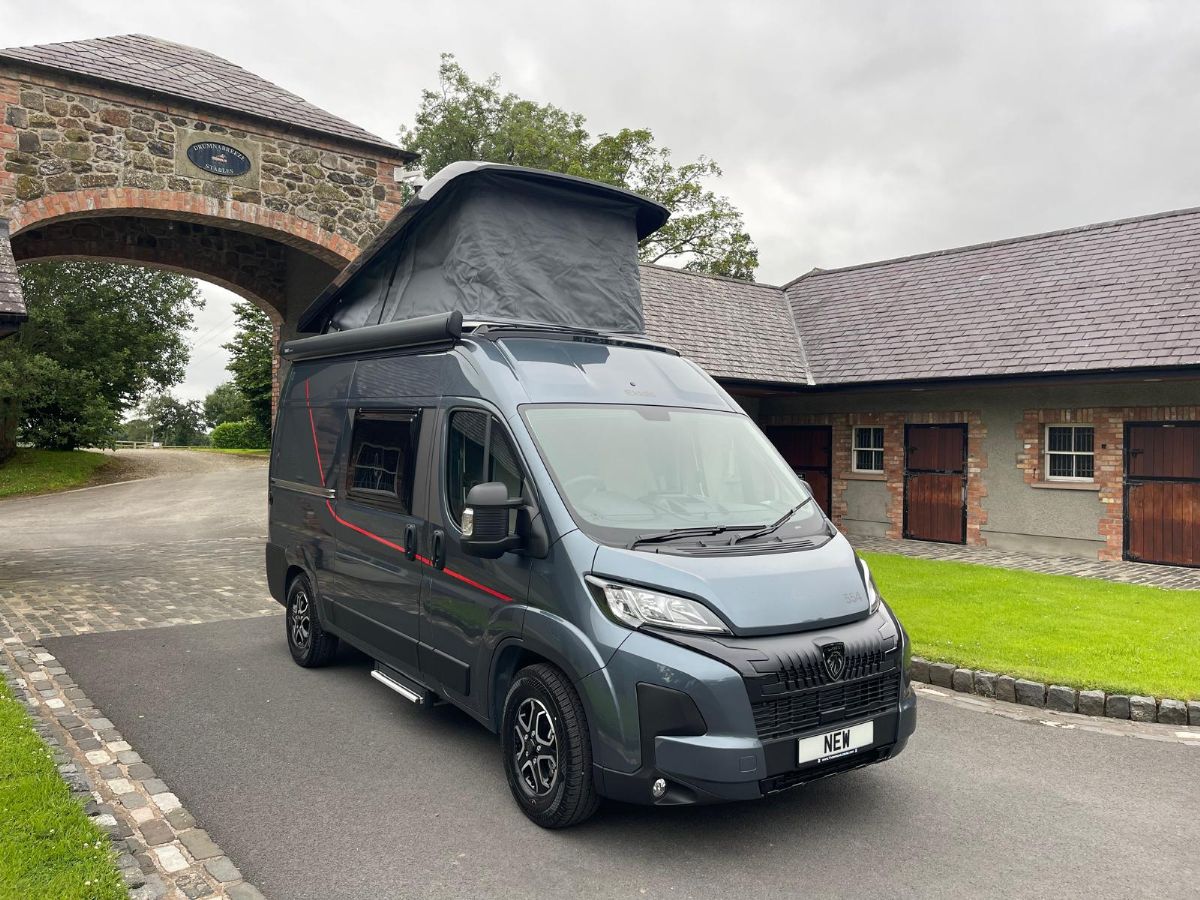 Elddis Whirlwind GTV 560 Pop Top 140BHP Auto