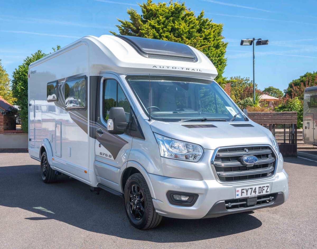 Autotrail Excel 675B 170BHP Auto