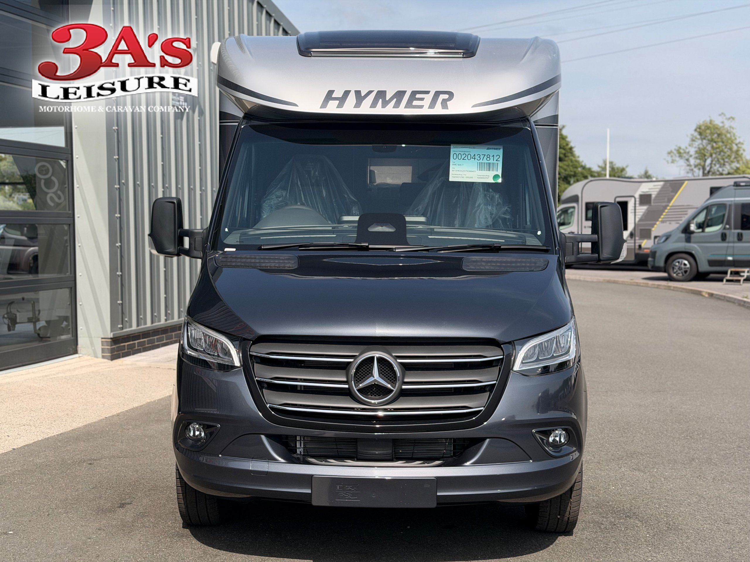 Hymer B-MC T690 (With Drop Down Bed)